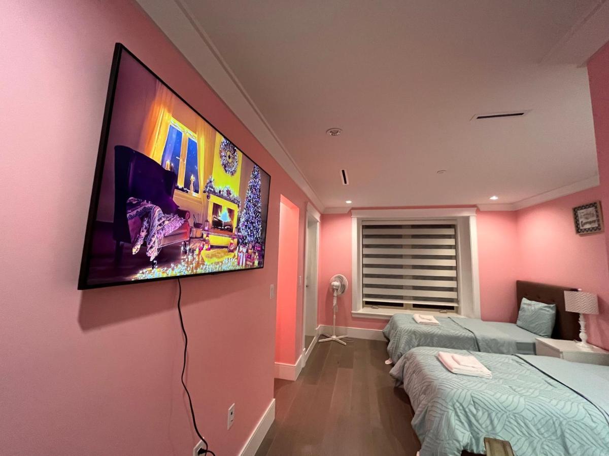 Milano Luxury Suites Vancouver Eksteriør billede